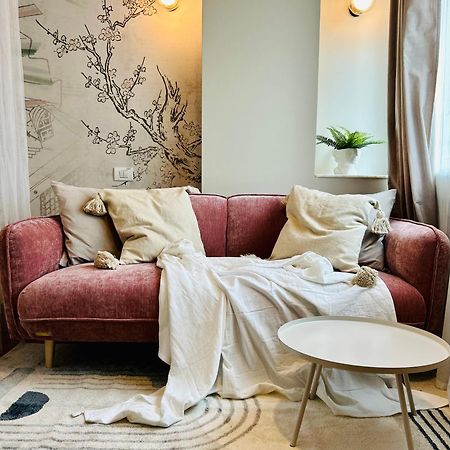 Ultracentral Lux Boutique 1Br Ap Near Subway Boekarest Buitenkant foto