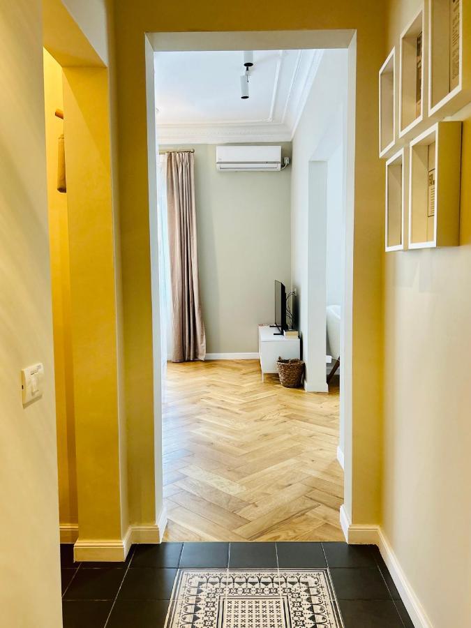 Ultracentral Lux Boutique 1Br Ap Near Subway Boekarest Buitenkant foto